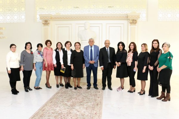 Sumqayıtda şair Zahid Xəlillə görüş keçirilib -FOTO