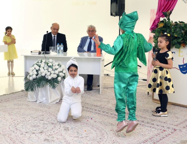 Sumqayıtda şair Zahid Xəlillə görüş keçirilib -FOTO
