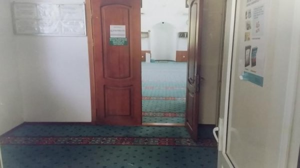 Məsciddə axundun otağından 2300 manat oğurlandı - Bakıda (FOTO)