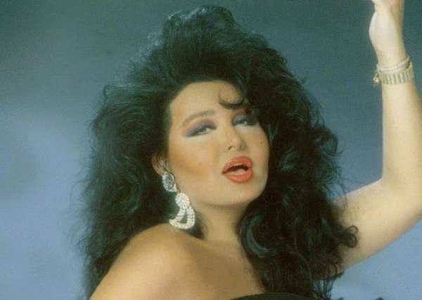 Bülent Ersoyu fanatı güllələyib, böyrəyinin biri götürülüb - FOTO