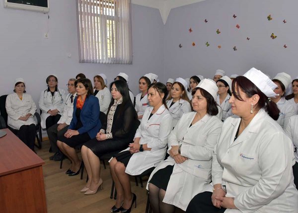 Sumqayıtda daha bir tibb ocağı əsaslı təmirdən sonra istifadəyə verilib -FOTO Sumqayıtda daha bir tibb ocağı əsaslı təmirdən sonra istifadəyə verilib -FOTO