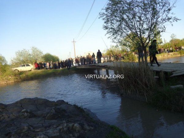 Azərbaycanda müəllim intihar etdi: Üç uşaq anasız qaldı - FOTO