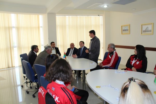 Sumqayıtın top qovan xanımları qalib oldu -FOTO  