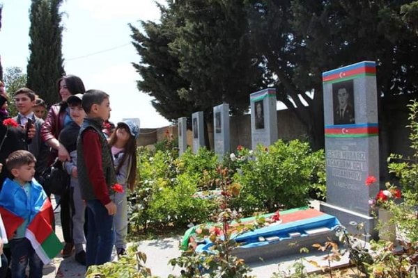 "Panda School"-da öyrəncilər vətənpərvərlik ruhunda yetişdirilir - FOTOLAR
