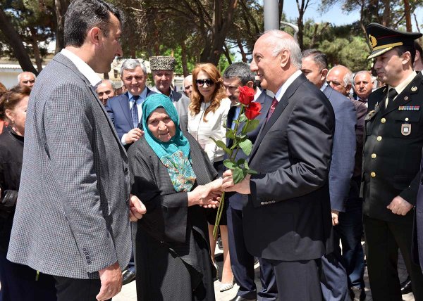 Sumqayıtda Azərbaycanın ilk qadın  metallurqunun xatirəsi əbədiləşdirildi - FOTOLAR