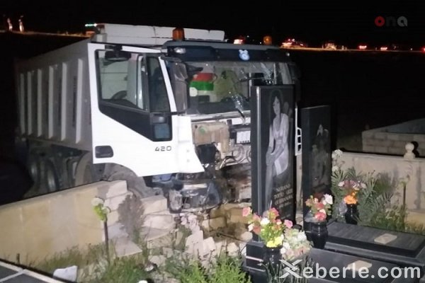Sumqayıtda 5 nəfərin öldüyü dəhşətli qəzanın görüntüləri yayıldı -VİDEO (FOTOLAR)