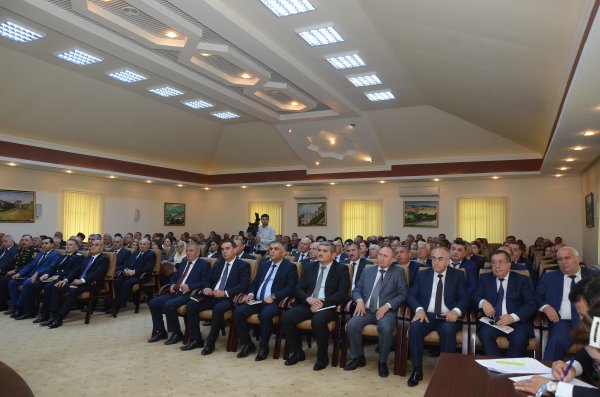 Malik İsaqov hesabat verdi -FOTO