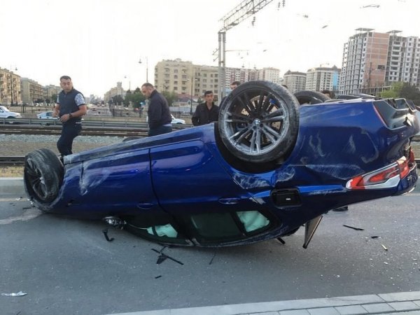 Azərbaycanda 160 min dollarlıq BMV aşdı - FOTOLAR