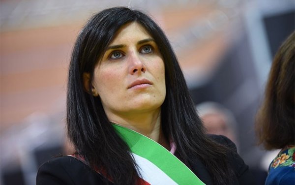 İcra başçısına zərfdə güllə göndərdilər: "Çox yaxşı bilirəm ki..."