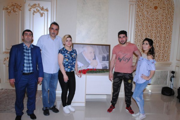 Sumqayıtda mərhum rejissorun xatirəsi anılıb -FOTO