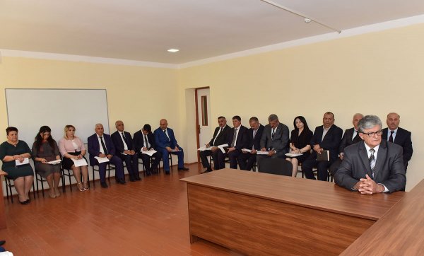 Zakir Fərəcov qəsəbə sakinlərinin problemini dinlədi - FOTOLAR