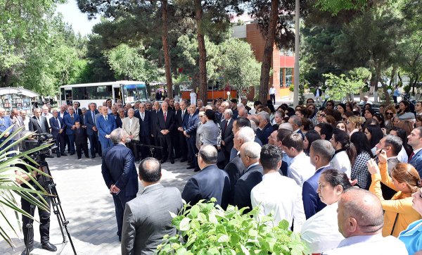 Sumqayıtda kimyaçı Zamin Hüseynovun xatirəsi əbədiləşdirilib – FOTOLAR