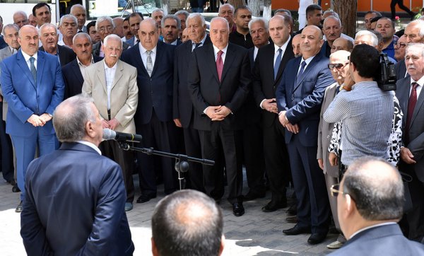 Sumqayıtda kimyaçı Zamin Hüseynovun xatirəsi əbədiləşdirilib – FOTOLAR