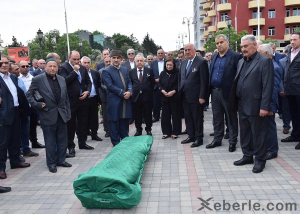 Təvəkgül Məmmədovla vida mərasimi keçirilib - FOTOLAR