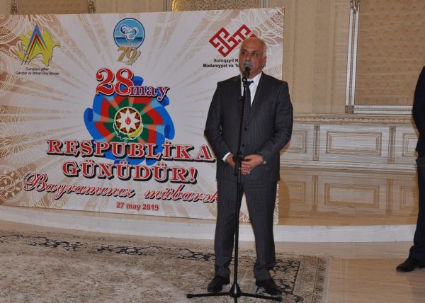 Sumqayıtda “28 May – Respublika günü” münasibətilə tədbir keçirilib -FOTO Sumqayıtda “28 May – Respublika günü” münasibətilə tədbir keçirilib -FOTO
