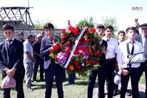 Azərbaycan Ordusunun şəhid olan mayoru ilə vida mərasimi keçirilir - FOTO