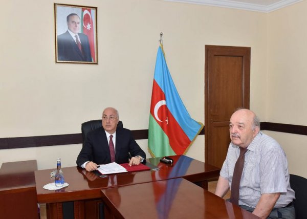 Zakir Fərəcov Corat sakinlərinin problemlərini dinlədi - FOTO
