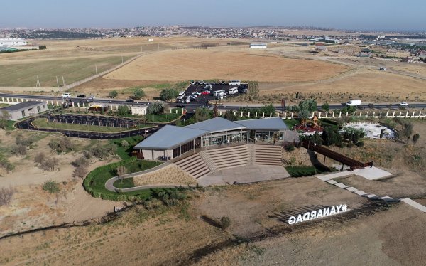 İlham Əliyev və xanımı “Yanardağ”da