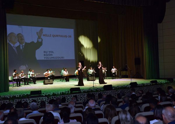 Sumqayıtda Milli Qurtuluş Günü qeyd edildi – FOTOLAR