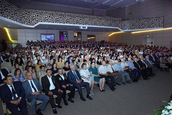 Sumqayıtda Milli Qurtuluş Günü qeyd edildi – FOTOLAR