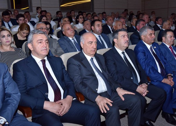 Sumqayıtda Milli Qurtuluş Günü qeyd edildi – FOTOLAR