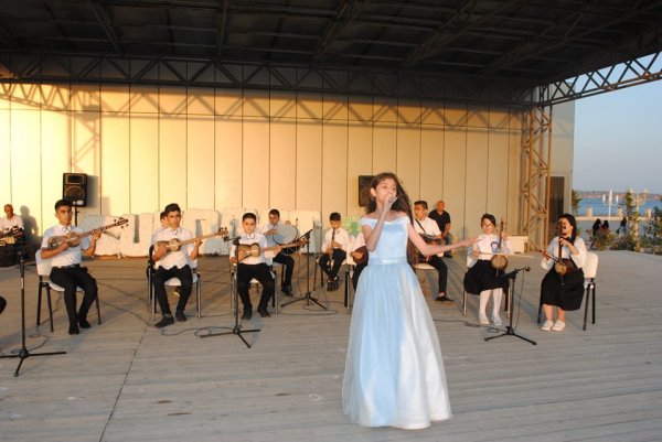 Sumqayıt bulvarında növbəti konsert - FOTOLAR