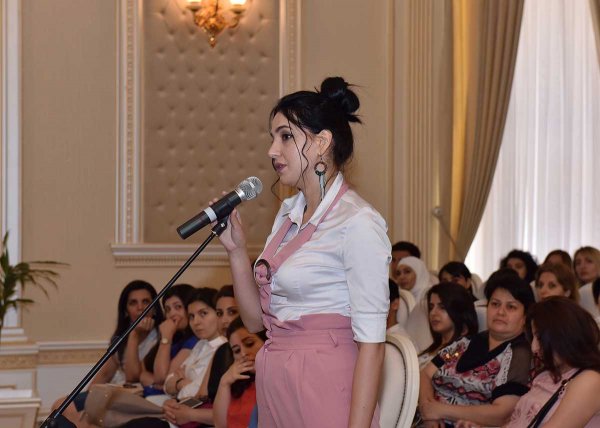 Sumqayıtda “Dayanıqlı inkişaf məqsədləri gənclər üçün” mövzusunda konfrans keçirilib - FOTOLAR