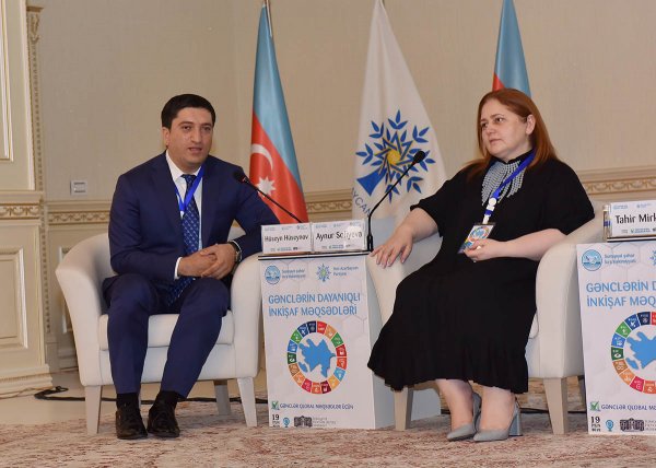 Sumqayıtda “Dayanıqlı inkişaf məqsədləri gənclər üçün” mövzusunda konfrans keçirilib - FOTOLAR