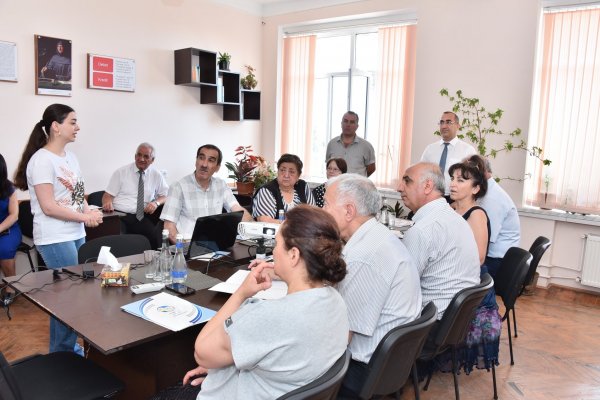 Sumqayıtda imtahanların gedişi yoxlanıldı  -FOTOLAR