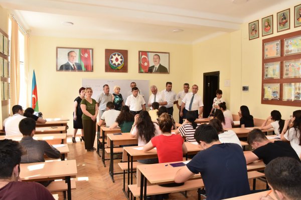 Sumqayıtda imtahanların gedişi yoxlanıldı  -FOTOLAR