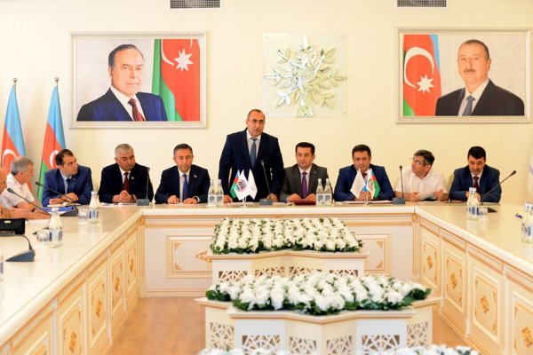 Sumqayıtda məhkəmə sədrləri, vəkillər niyə toplandı? - FOTOLAR Sumqayıtda məhkəmə sədrləri, vəkillər niyə toplandı? - FOTOLAR