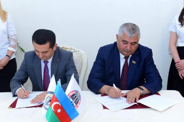 Sumqayıtda Mirzəcan Xəlilov vəkillərlə əməkdaşlığa başladı  - FOTO