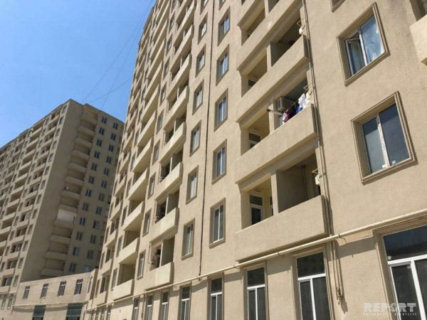 İlham Əliyev şəhid ailələri və Qarabağ müharibəsi əlillərinə mənzil hədiyyə etdi
