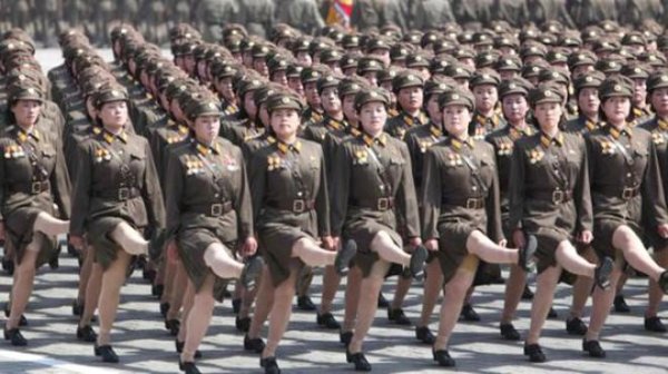 Qadın əsgər Şimali Koreya ilə bağlı dəhşətli faktları açdı: ordudakı qızları… – FOTO Qadın əsgər Şimali Koreya ilə bağlı dəhşətli faktları açdı: ordudakı qızları… – FOTO