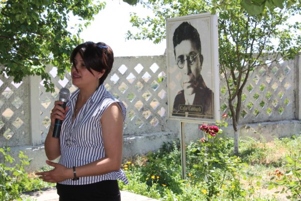 Sumqayıtın mədəniyyət işçiləri Xızıda Cəfər Cabbarlının 120 illik yubileyini qeyd ediblər -FOTOLAR Sumqayıtın mədəniyyət işçiləri Xızıda Cəfər Cabbarlının 120 illik yubileyini qeyd ediblər -FOTOLAR