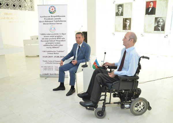 Tahir Mirkişili Sumqayıtda əlilliyi olan sahibkarlarla görüş keçirdi-FOTOLAR