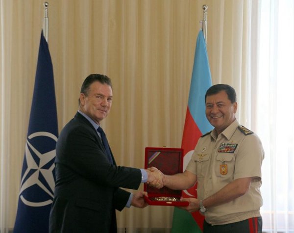 NATO-nun Xüsusi Əməliyyatlar Qərargahının komandanı Bakıya gəlib