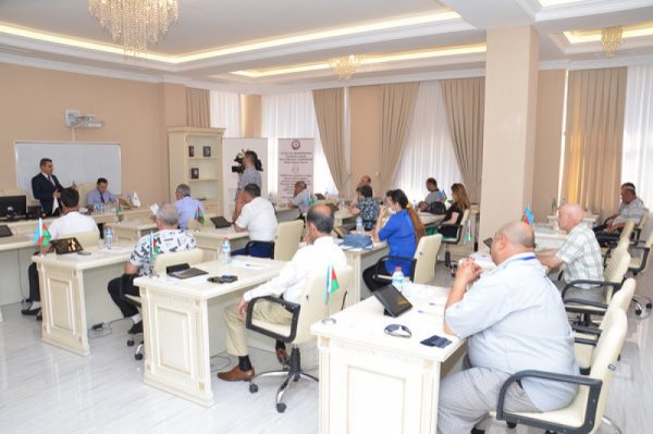 Sumqayıtda əlilliyi olan şəxslər sahibkarlıq fəaliyyətinə təşviq edilir -FOTO