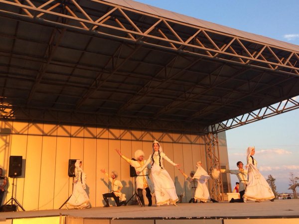 Sumqayıt bulvarında “Dostluq” mədəniyyət evi və “Gənclik” klubu konsert proqramı təşkil edib - FOTOLAR