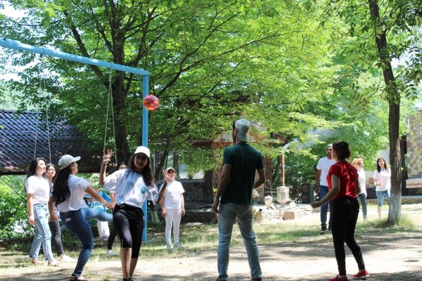 Sumqayıt gənclərinin yay məktəbi başladı -FOTOLAR