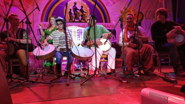 “Rövşən” ritm qrupu Samarada keçirilən 15-ci Beynəlxalq ritm festivalında uğurla çıxış edib - FOTOLAR “Rövşən” ritm qrupu Samarada keçirilən 15-ci Beynəlxalq ritm festivalında uğurla çıxış edib - FOTOLAR