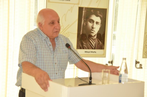 "Nəsimi yaradıcılığında folklor izləri" Sumqayıtda təqdim edilib - FOTOLAR "Nəsimi yaradıcılığında folklor izləri" Sumqayıtda təqdim edilib - FOTOLAR