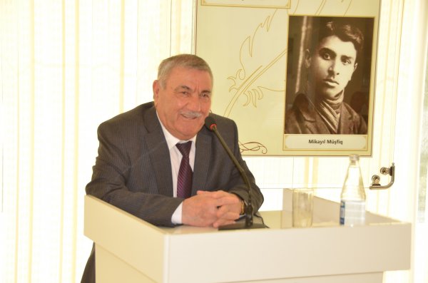 "Nəsimi yaradıcılığında folklor izləri" Sumqayıtda təqdim edilib - FOTOLAR "Nəsimi yaradıcılığında folklor izləri" Sumqayıtda təqdim edilib - FOTOLAR