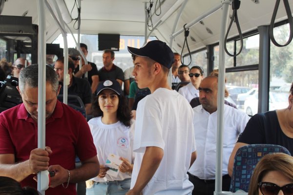 Sumqayıtda “Nəqliyyat Könüllüləri” devizi altında aksiya davam edir - FOTOLAR