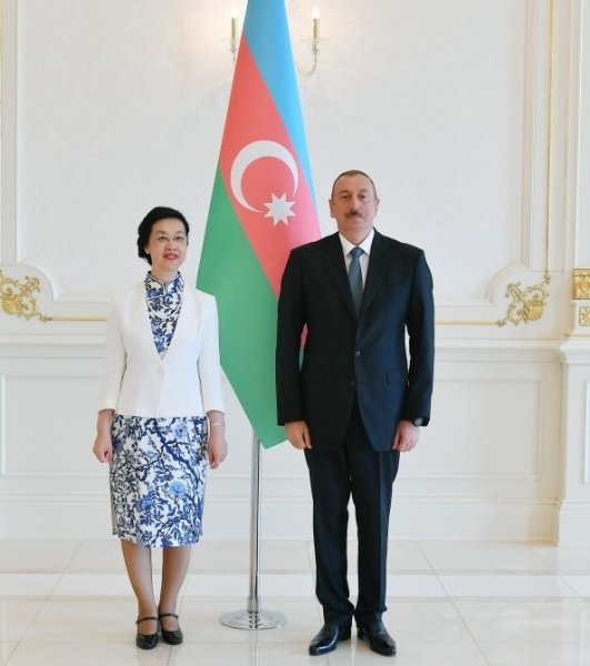 Prezident Çinin yeni səfirinin etimadnaməsini qəbul etdi