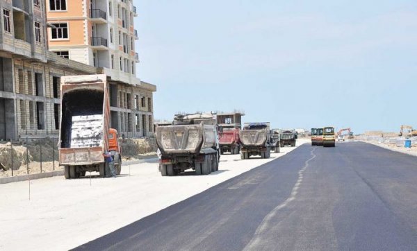 Sumqayıtda yeni yol salınır -FOTOLAR