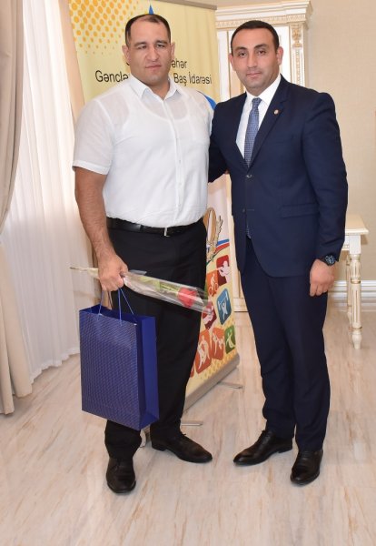 Sumqayıtda paralimpiyaçılarla görüş keçirildi - FOTOLAR