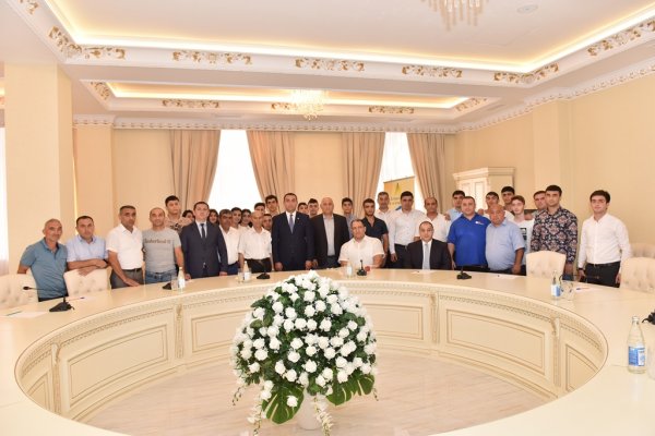 Sumqayıtda paralimpiyaçılarla görüş keçirildi - FOTOLAR