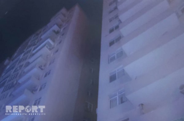 Bakıda qadın 6-cı mərtəbədən yıxıldı - sağ qaldı (FOTOLAR