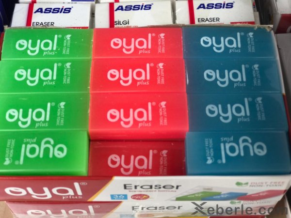Sumqayıtda ucuz və keyfiyyətli məktəbli ləvazimatları bu ünvanda - FOTOLAR